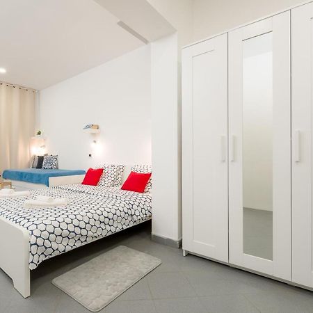 Studio apartment Sesula Spalato Esterno foto