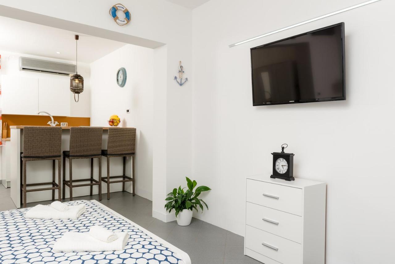 Studio apartment Sesula Spalato Esterno foto
