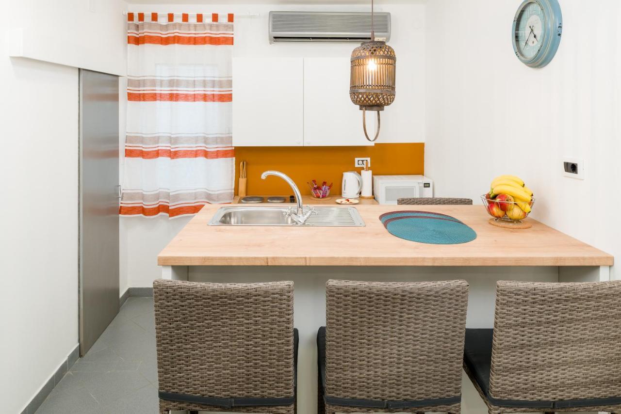 Studio apartment Sesula Spalato Esterno foto